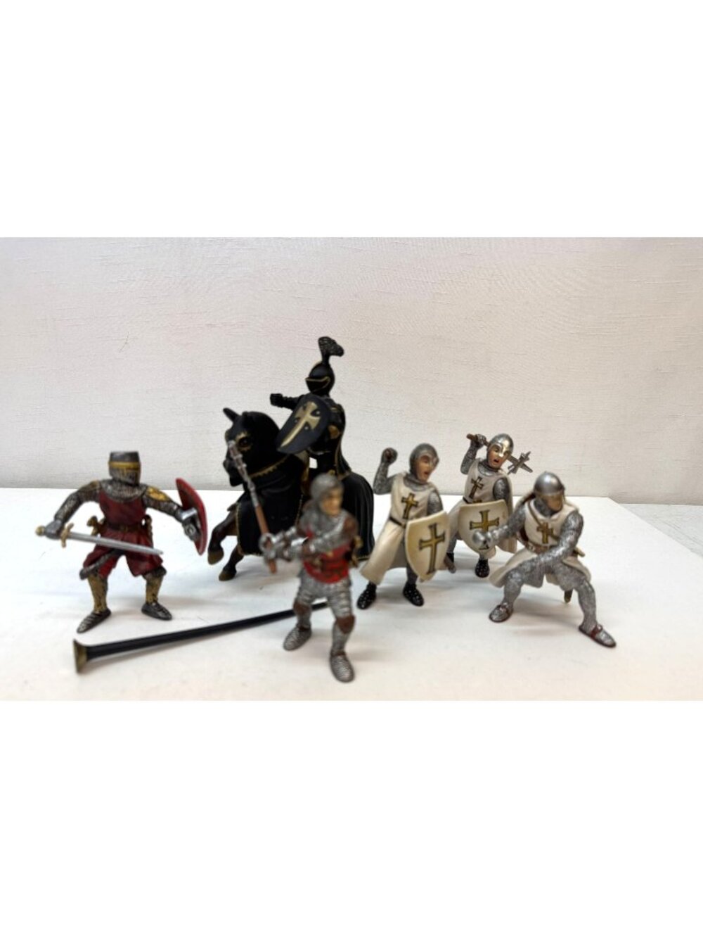 Schleick Black Knight and 5 Warriors  2003